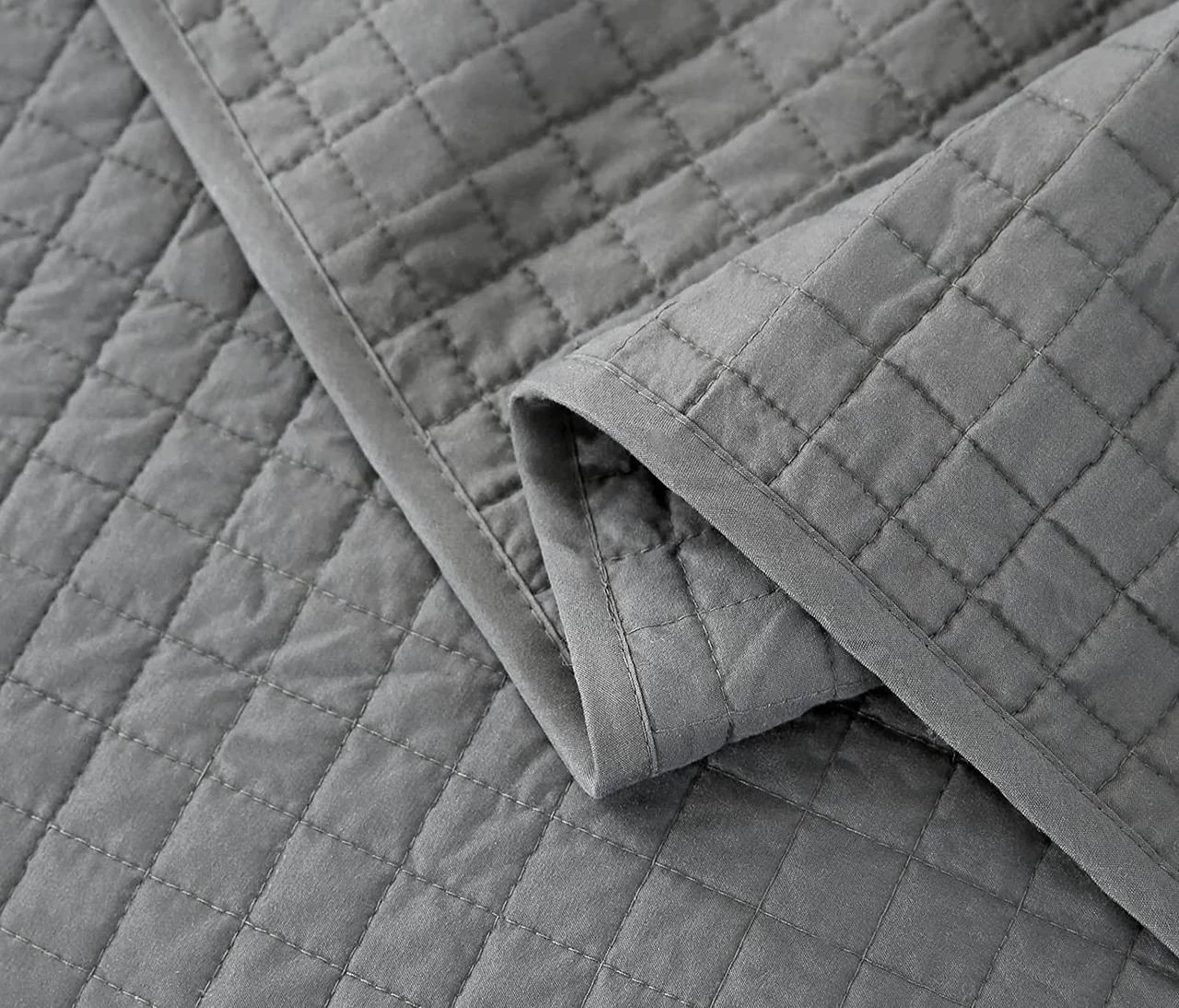 Tagesdecke Bettüberwurf, Steppdecke 360GSM Patchwork Wendedesign Kariert, Grau 3 Tagesdecke Bettüberwurf, Steppdecke 360GSM Patchwork Wendedesign Kariert, Grau – Bild 3