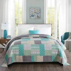 Tagesdecke BettĂĽberwurf, Patchwork Wendedesign, Aus Mikrofaser, Grau + GrĂĽn