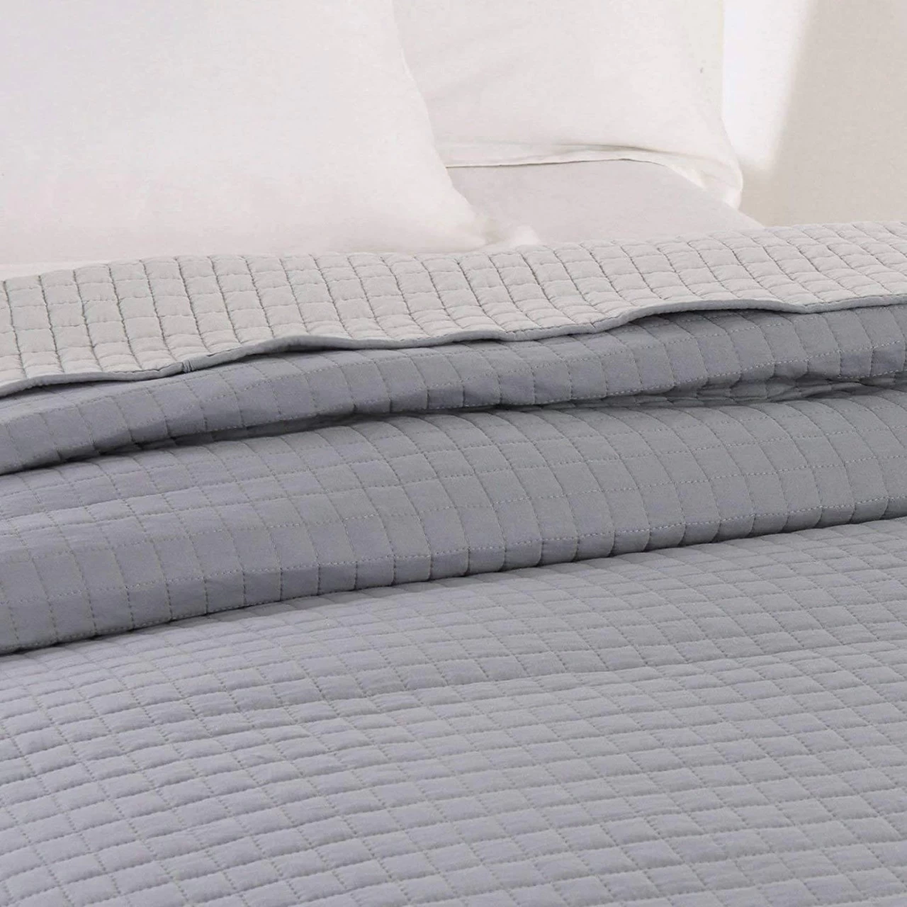 Tagesdecke Steppdecke Patchwork Wendedesign Grau+Hellgrau 2 Tagesdecke Steppdecke Patchwork Wendedesign Grau+Hellgrau – Bild 2