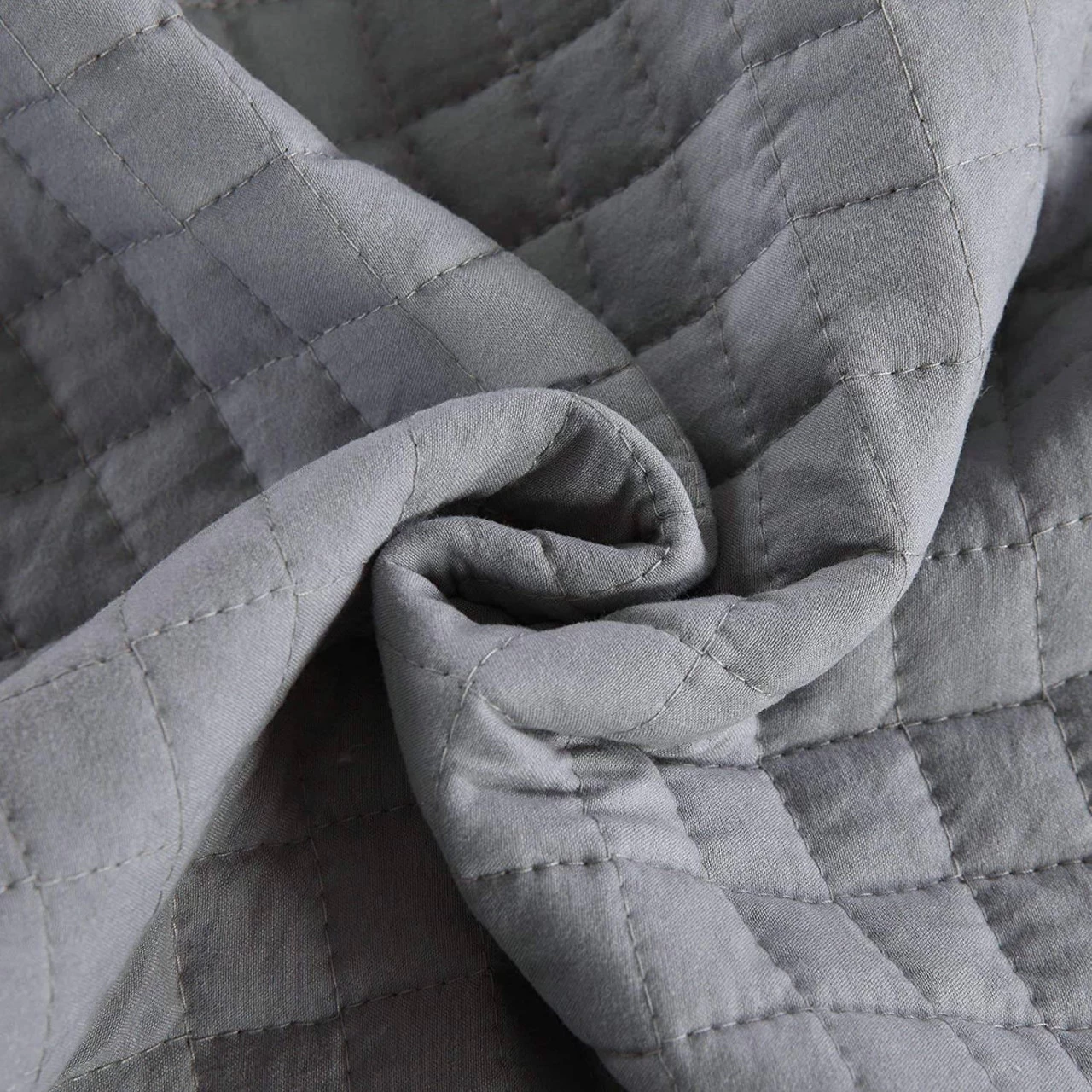 Tagesdecke Steppdecke Patchwork Wendedesign Grau+Hellgrau 4 Tagesdecke Steppdecke Patchwork Wendedesign Grau+Hellgrau – Bild 4