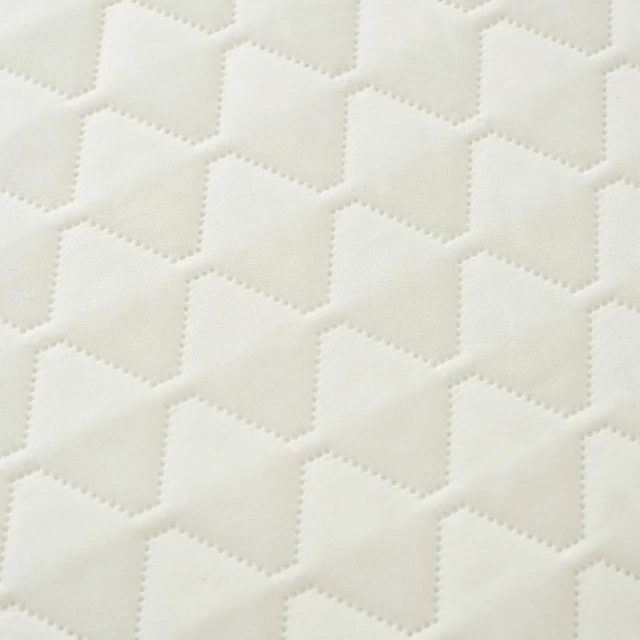 Tagesdecke Mit 2 Kissenbezügen 50x70cm, 3 Teilig, Leichte Überwurfdecke 8 Tagesdecke Mit 2 Kissenbezügen 50x70cm, 3 Teilig, Leichte Überwurfdecke – Bild 8